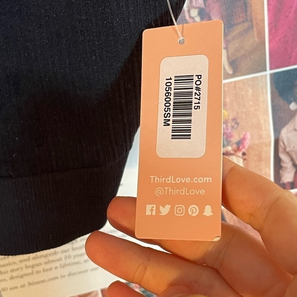 Form Seamless Adjustable Back Wireless Bra Black S - Picture 7 of 9